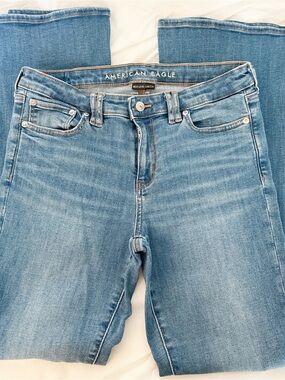 American Eagle Outfitters Women's Medium Blue Flare Jeans